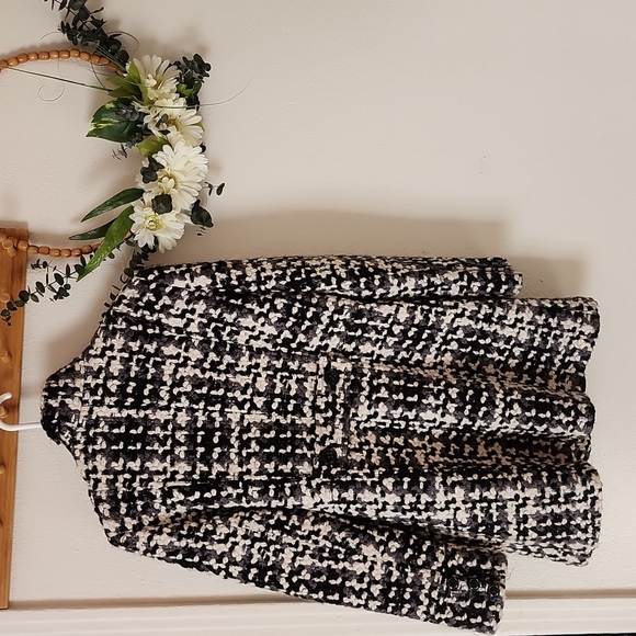 White house black market women wool coat - Freshly Dry Cleaned - Picture 4 of 8